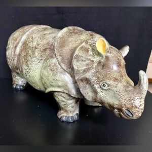 Rare Vintage 1977 Arnel's Ceramic Rhino